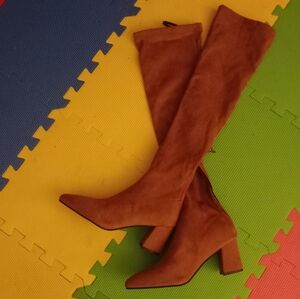Chic Tan Over-the-Knee Boots